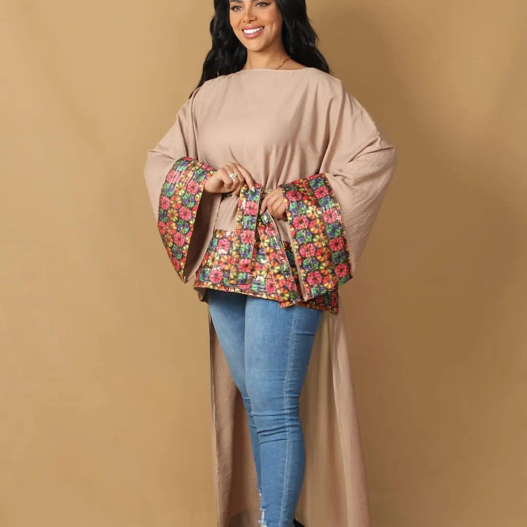 كاب قصير مطرّز من قماش CY – فري سايز وألوان متعددة | Short Embroidered CY Fabric Cape – Free Size & Multi Colors